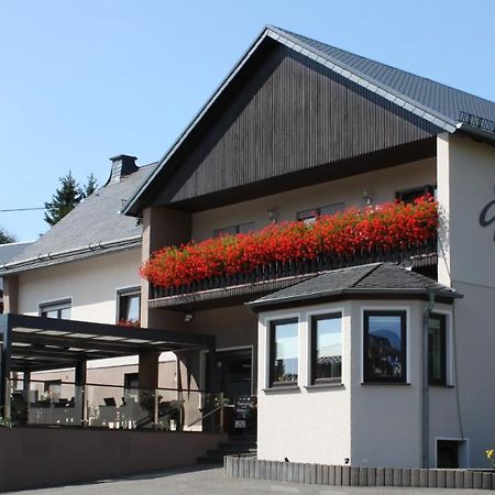 Gasthaus Pension Geimer Plütscheid Exterior foto